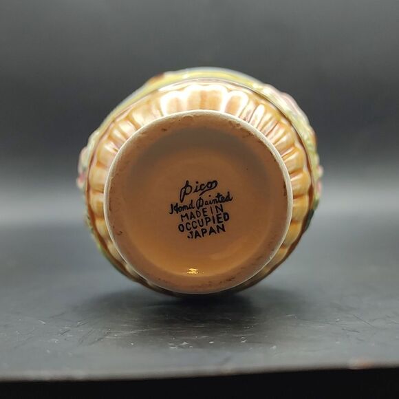 Pico Hand Painted Small Bud Vase Boy/Girl Garden Scene Made in Occupied Japan - Picture 5 of 8